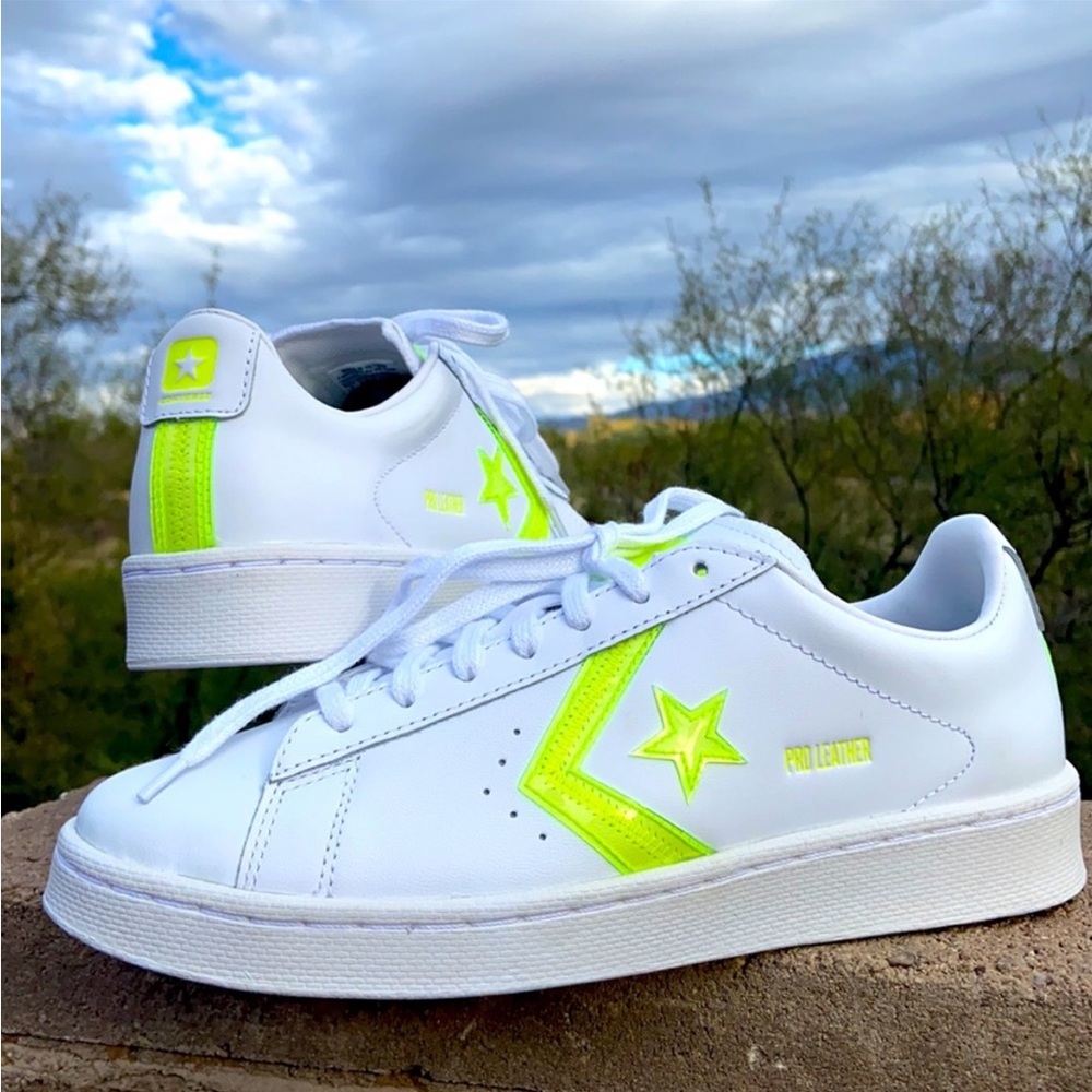 New Pro Leather OX Neon Lime Glow Converse Sneakers